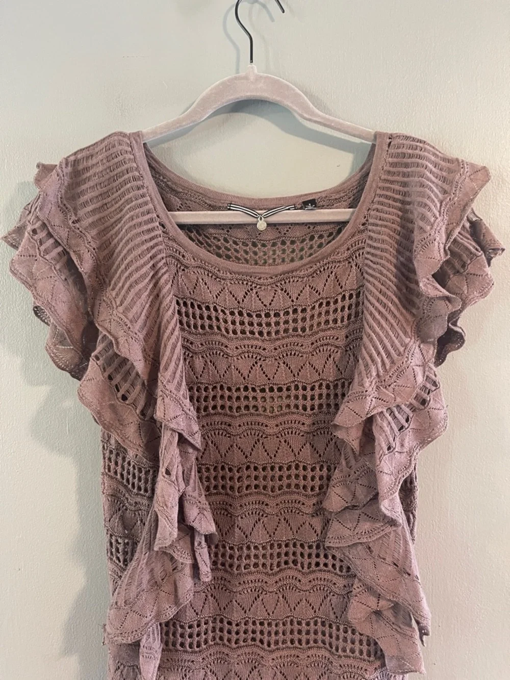 Knitted‎ & Knotted Anthropologie Crochet Ruffle Sweater Size Small